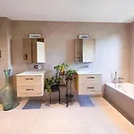 Villa Pimole *