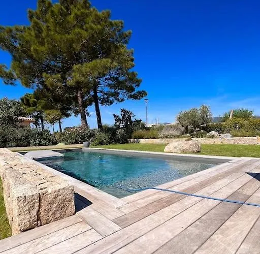 Pimole Villa *
