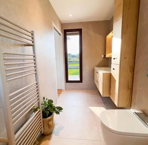 Pimole Villa Lecci