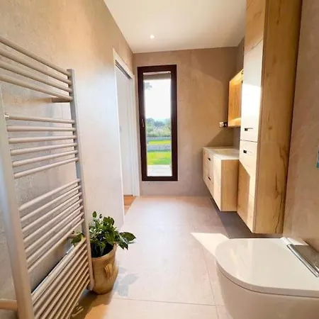 Pimole Villa Lecci